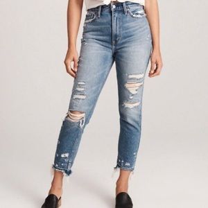 NEW A&F Annie High Rise Girlfriend